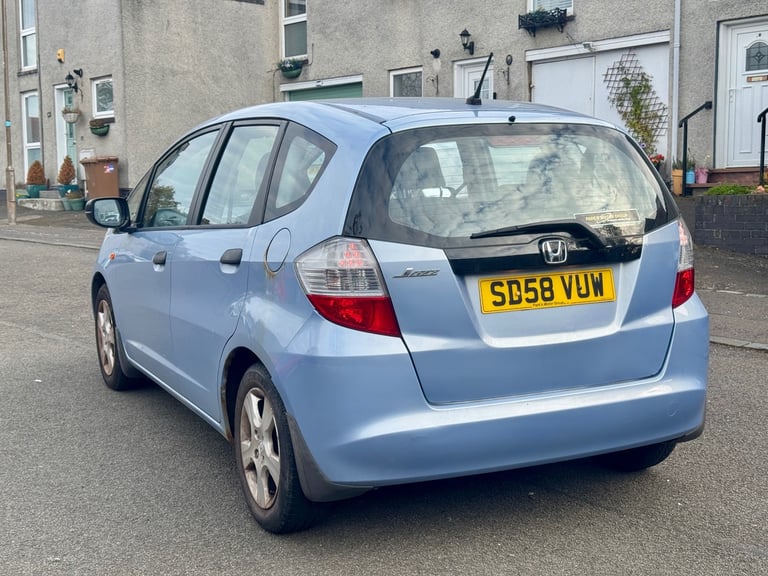 Honda Jazz SE 1.2 I-VTEC SE petrol 88 BHP 64k mile 2009