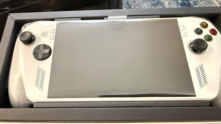 image for Asus ROG Xbox Ally (2025)