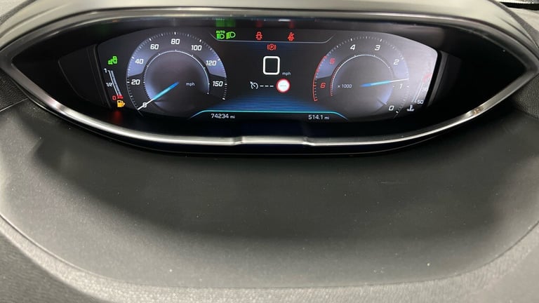 2018 Peugeot 3008 1.5 BlueHDi GT Line Premium 5dr ++ PANROOF / NAV / CAMERA / ULEZ / DAB ++ HATCH...