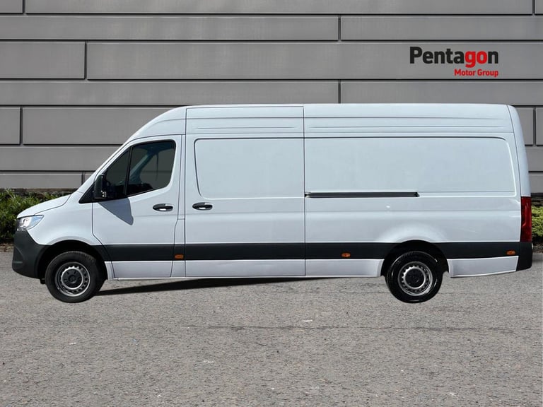  Mercedes Benz Sprinter 2.0 315 Cdi Pro Panel Van 5dr Diesel Manual Rwd L3 H2