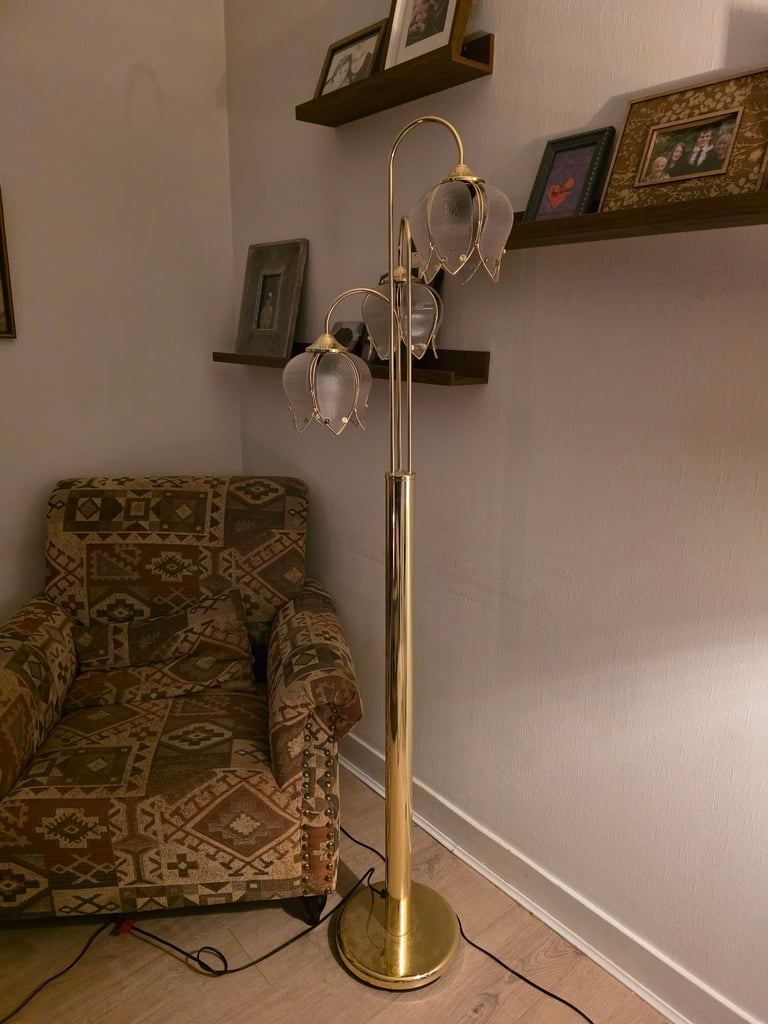 Vintage Gold Tulip Floral Floor Lamp