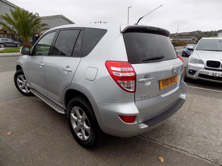2011 Toyota RAV4 2.2 D-4D XT-R 5dr ESTATE Diesel Manual