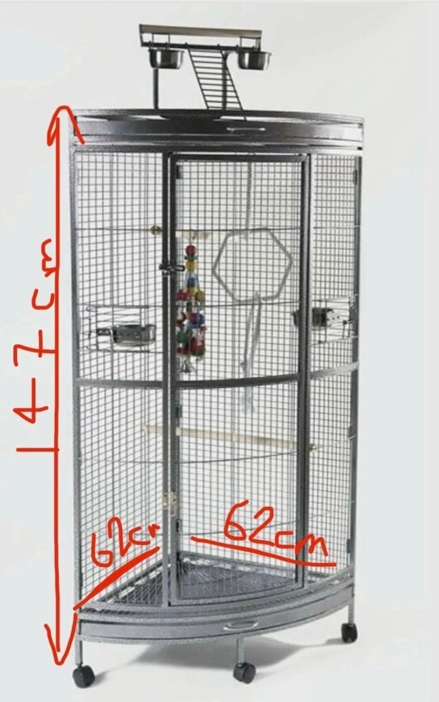 Corner parrot cage