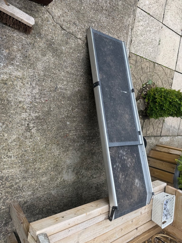 Aluminium Dog car ramp