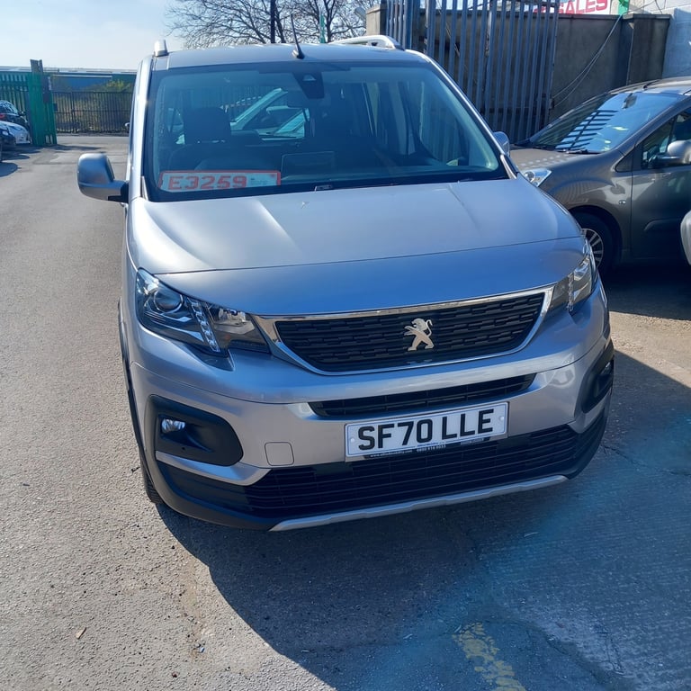 Peugeot Rifter 1.5 blueHDi 100 Allure 5dr Mobility Wheelchair Adapted