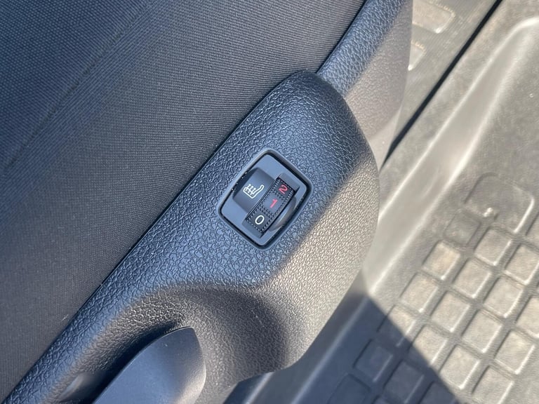 2024 Peugeot e-Expert e 1000 75kWh Professional Premium + Standard Panel Van Auto MWB 6dr (7kW Ch...