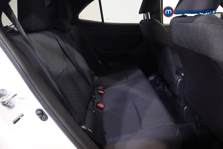 2023 Toyota Yaris Cross 1.5 Hybrid Design 5dr CVT Estate Hybrid Automatic