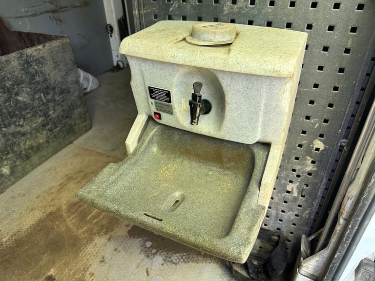 2017 Ford Transit 2.0 350 EcoBlue RWD L2 H3 Euro 6 5dr PANEL VAN Diesel Manual