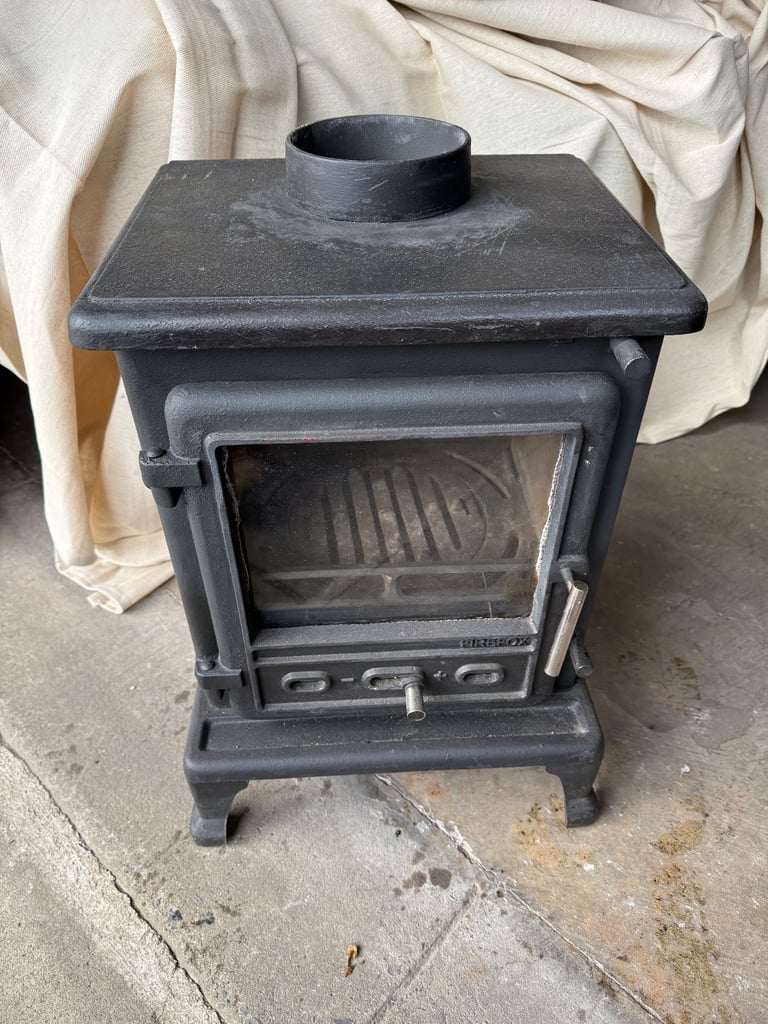 Fire fox 5kw log burner stove