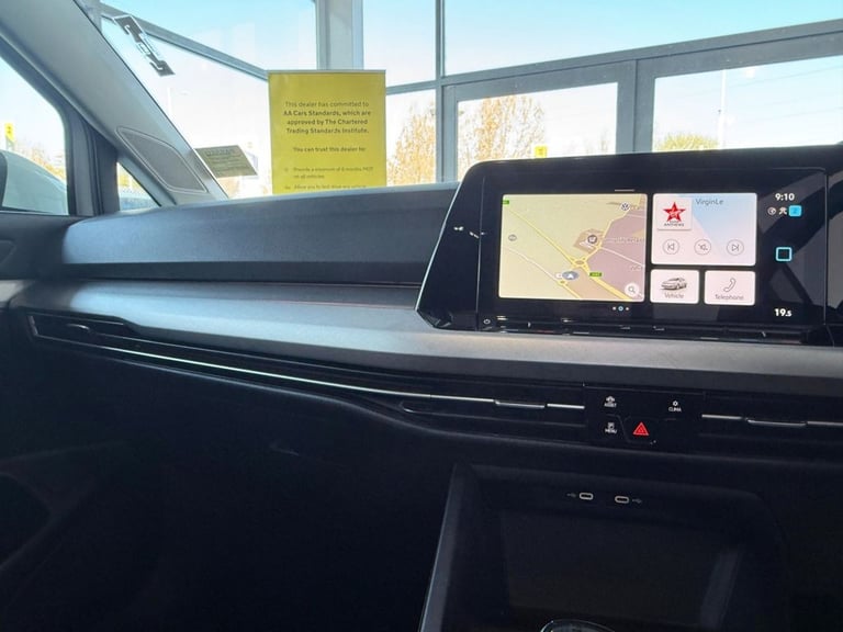 2022 Volkswagen Golf 1.5 TSI Life Hatchback 5dr Petrol Manual Euro 6 (s/s) (150 ps) 1 OWNER FROM ...