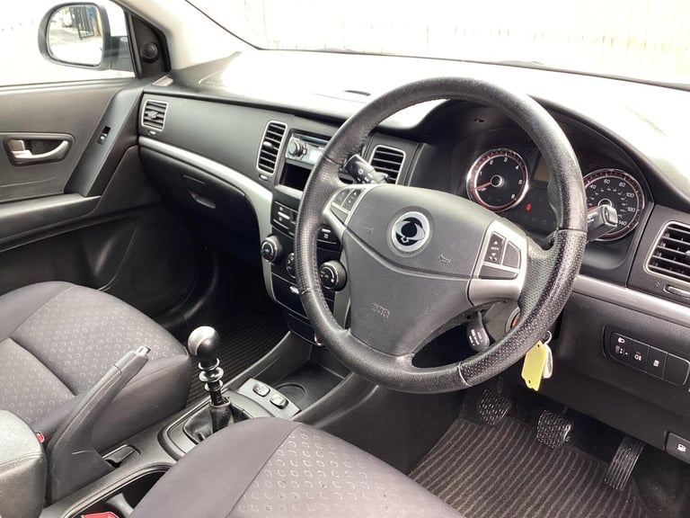 2013 Ssangyong Korando 2.0D LE Euro 5 5dr ESTATE Diesel Manual