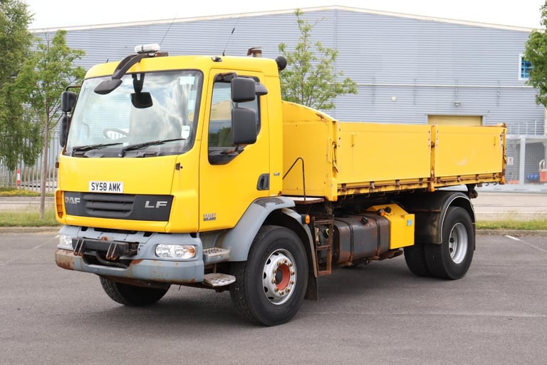 DAF LF55 220 4X2 DROPSIDE STEEL INSULATED TIPPER (2008)