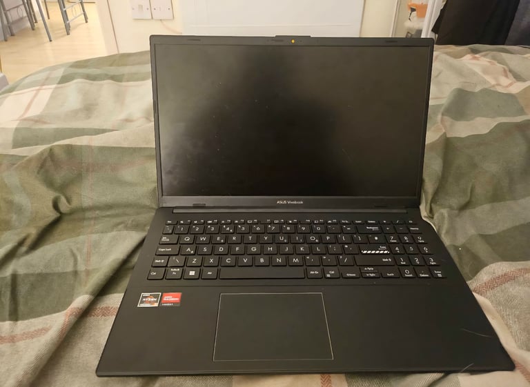 image for ASUS Vivobook 