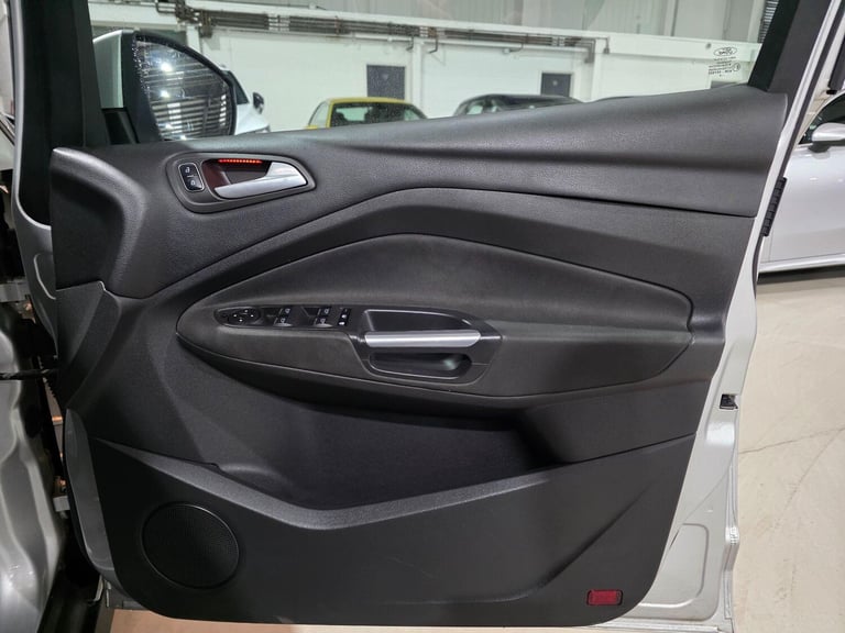 2016 Ford Grand C-Max 1.5 TDCi Titanium Powershift Euro 6 (s/s) 5dr (Nav) MPV Diesel Automatic