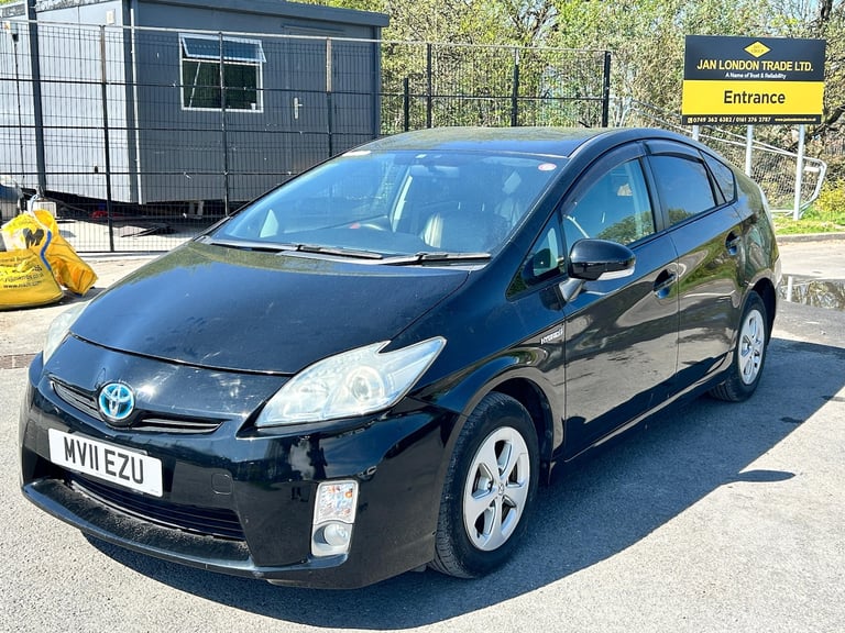 2011 Toyota Prius 1.8L PRIUS HYBRID PETROL Petrol