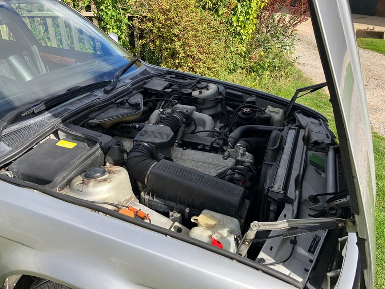 1994 BMW 7 Series 730i SE 4dr Auto SALOON Petrol Automatic