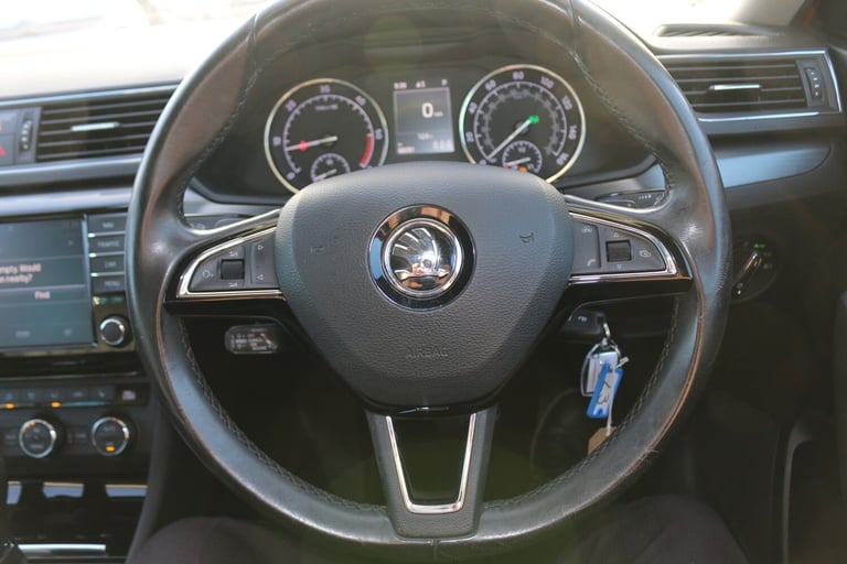 SKODA SUPERB 2.0 TDI SE L Executive 2016