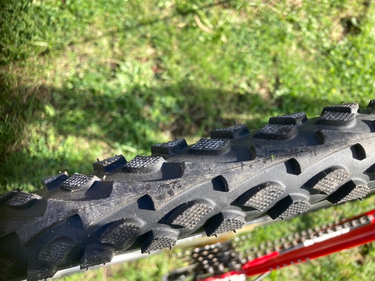 Girls trail breaker mountain bike 