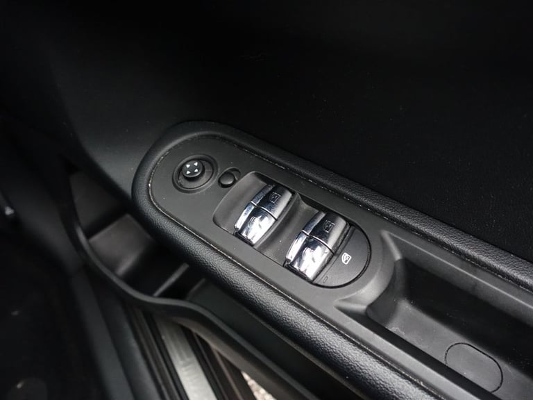 2018 MINI Countryman 1.5 GPF Cooper SUV 5dr Petrol Manual Euro 6 (s/s) (136 ps) HATCHBACK Petrol ...