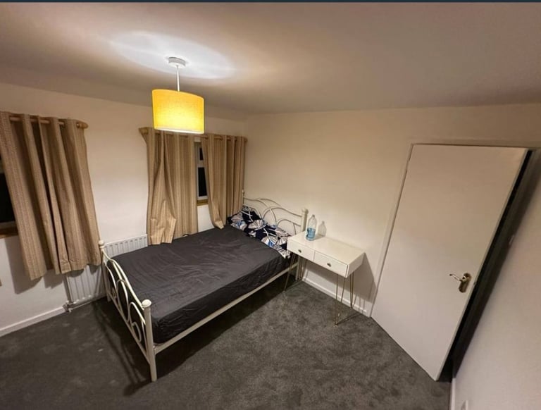 Double room for rent