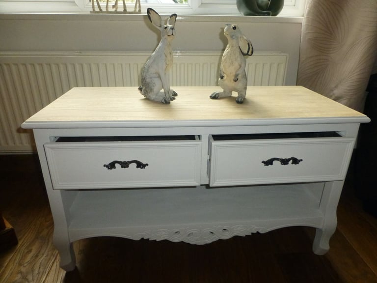 image for Pretty decorative  cream coloured  TV cabinet  table with 2 drawers good used condition