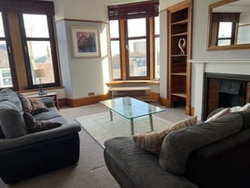 Lovely west end 2 x bed flat