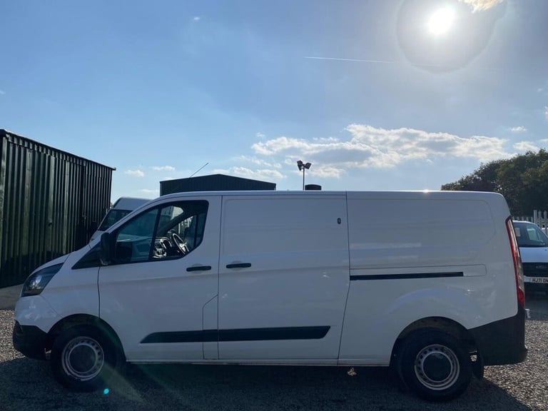 2018 Ford Transit Custom 2.0 TDCi 130ps Low Roof Van PANEL VAN DIESEL Manual
