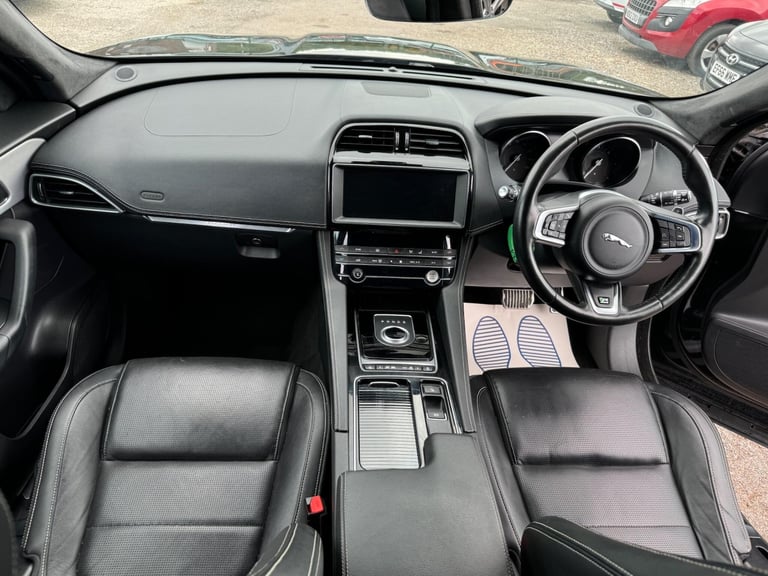 2019 Jaguar F-Pace 2.0d R-Sport 5dr Auto ESTATE DIESEL Automatic