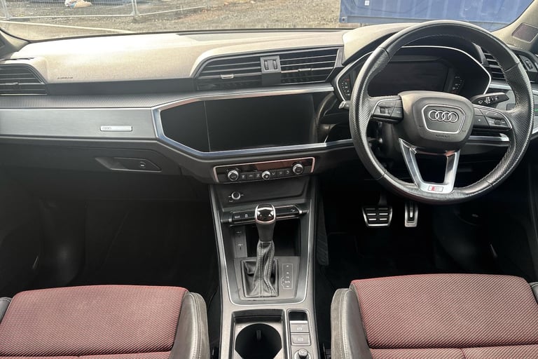  Audi Q3 1.5 Tfsi Cod 35 S Line Suv 5dr Petrol S Tronic Euro 6 s/s 150 Ps