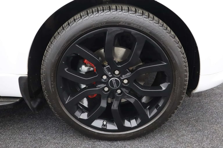 2018 Land Rover Range Rover Sport 3.0 Range Rover Sport HSE Dynamic SDV6 Auto 4WD 5dr SUV Diesel ...