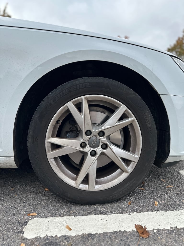 Audi, A4, Saloon, 2017, Manual, 1395 (cc), 4 doors