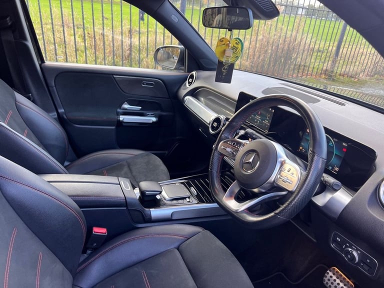 2022 72 MERCEDES-BENZ GLB 2.0 GLB220D AMG LINE SUV 5DR DIESEL 8G-DCT 4MATIC EURO