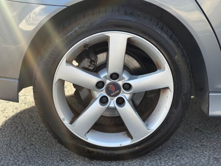 Saab 9-3 2.0T Vector 4dr Petrol Manual - Image 36