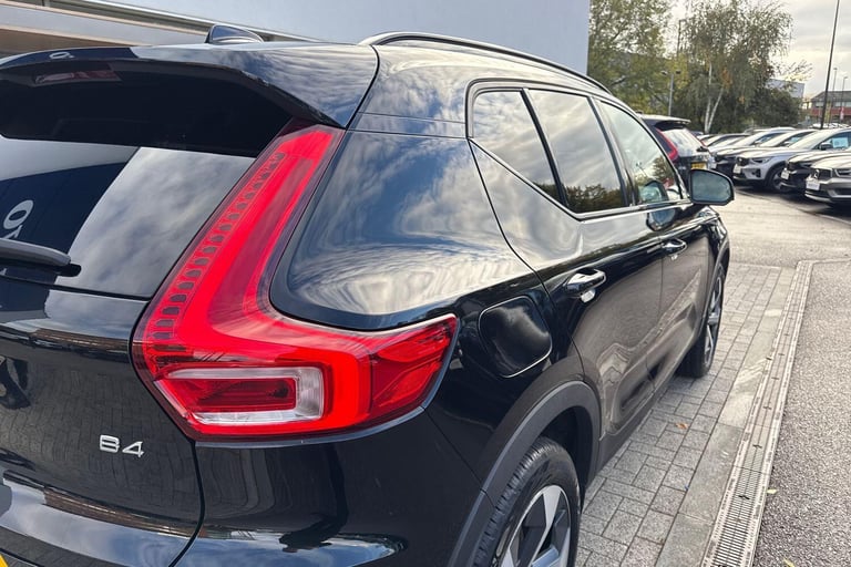 2022 Volvo XC40 2.0 B4 MHEV Ultimate SUV 5dr Petrol Hybrid DCT Auto Euro 6 (s/s) (197 ps) ESTATE ...