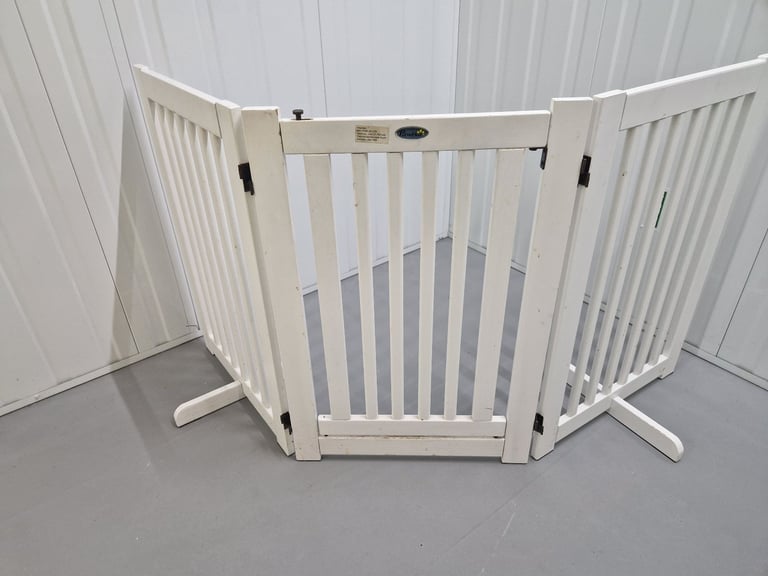 PawHut 3 Panels Wooden Freestanding Pet Gate - White
