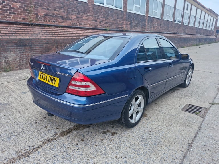 2005 Mercedes-Benz C-Class C180K Avantgarde SE 4dr Auto SALOON Petrol Automatic