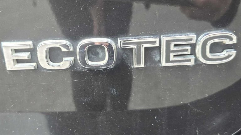 2017 Vauxhall Mokka X 1.4T ecoTEC Elite 5dr Hatchback Petrol Manual