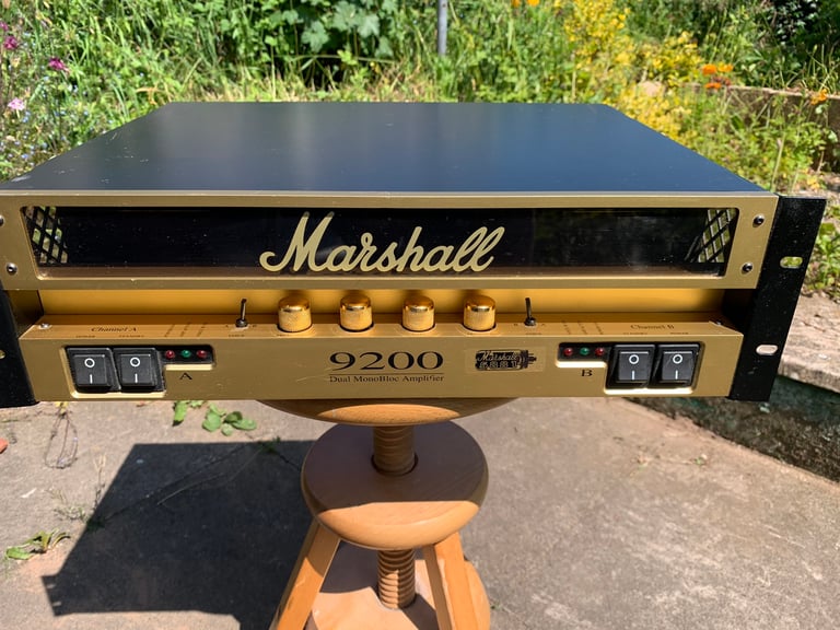 Marshall 9200 power amp