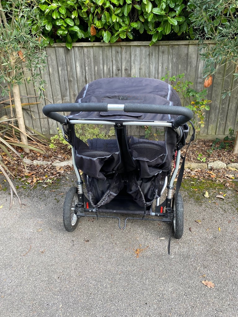 Nipper-out-and-about Gumtree