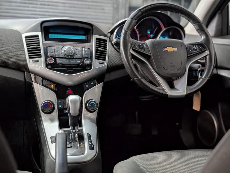 2013 Chevrolet Cruze 1.8 LT Estate 5dr Petrol Auto Euro 5 (141 ps) ESTATE Petrol Automatic