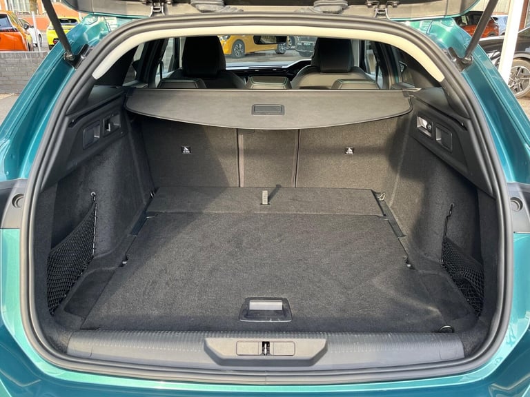 2024 Peugeot 308 SW 1.2 PureTech Allure Estate 5dr Petrol EAT Euro 6 (s/s) (130 ps) ESTATE Petrol...