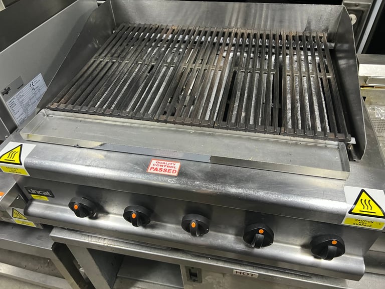 image for SERVICED LINCAT GAS PERI PERI CHICKEN GRILL CATERING COMMERCIAL KITCHEN TAKE AWAY SHOP