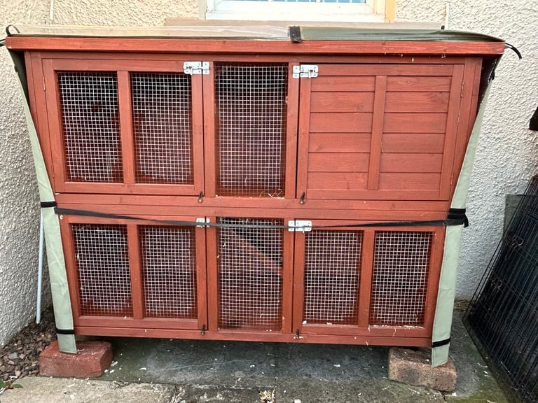 image for 5ft Rabbit Hutch
