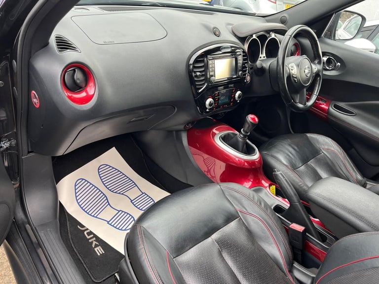 2015 Nissan Juke 1.2 DIG-T Tekna Euro 5 (s/s) 5dr Euro 5 HATCHBACK Petrol Manual