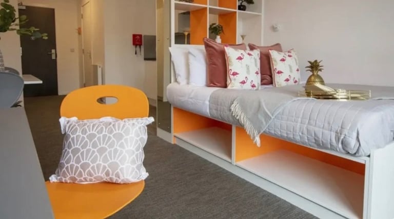 Fraser Studios - studio apartment for rent