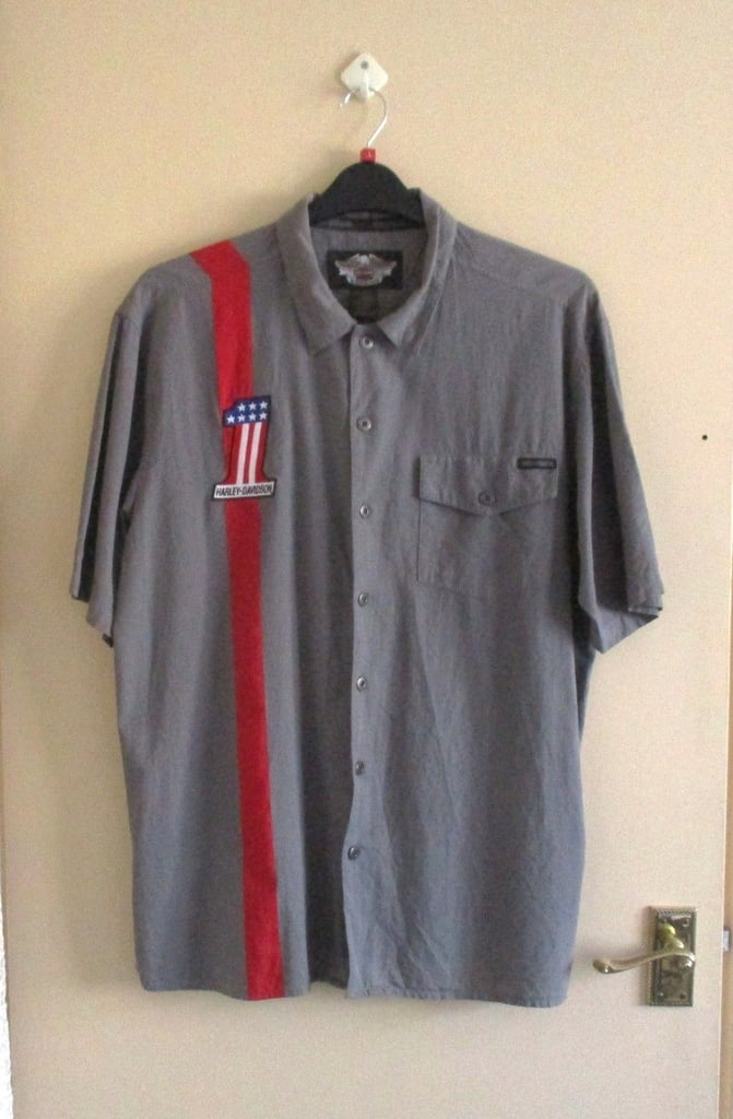 image for genuine Harley Davidson short sleeve cotton shirt size L