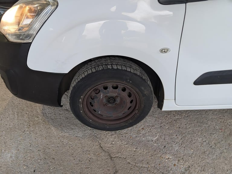 2016 Citroen Berlingo 1.6 BlueHDi 625 LX Panel Van 5dr Diesel Manual L1 (s/s) (111 g/km, 100 bhp)...