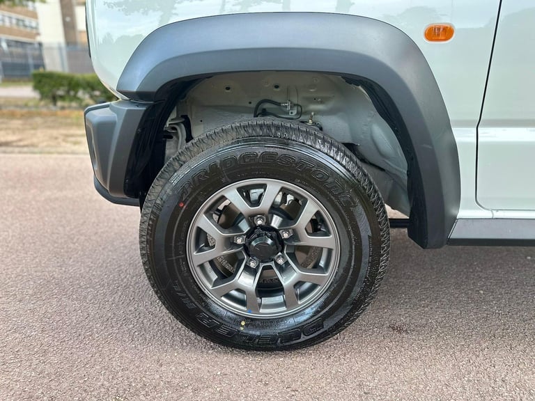  Suzuki Jimny SIERRA 4WD JC 1.5 4WD AUTO Euro 6 5dr Petrol Automatic