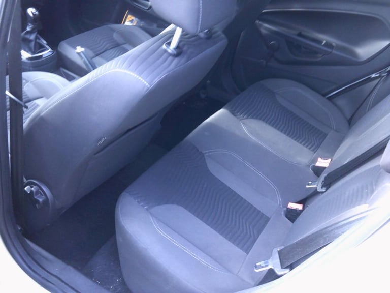 Ford Fiesta 1.25 82 Zetec 5dr Petrol