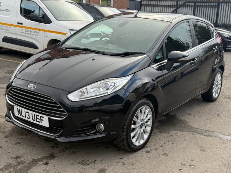 2013 Ford Fiesta 1.6 Titanium X 5dr Powershift HATCHBACK PETROL Automatic